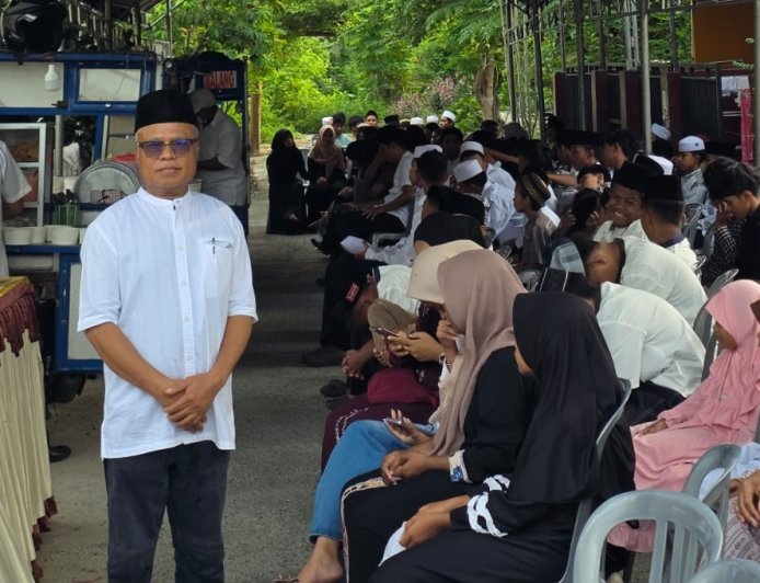Deadline-News.com Grup Kembali Buka Puasa Bersama 300-an Anak Yatim