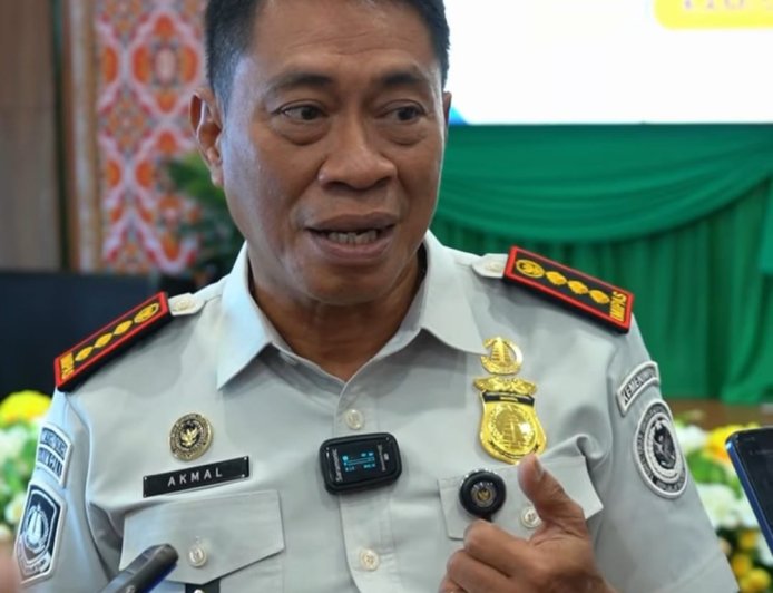 Hardiknas, Imigrasi Palu Ajak Masyarakat Tingkatkan Kualitas Pendidikan