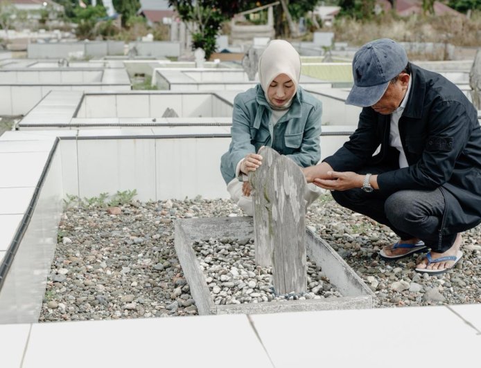 Gubernur Open House di Morowali, Sempatkan Ziarah ke Makam Orang Tua