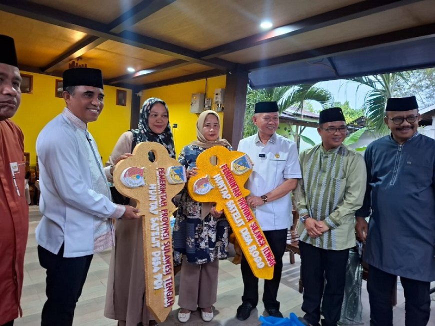 Berbuka di rumah Bupati Sigi, Gubernur Anwar Serahkan Kunci Huntap Senilai Puluhan Miliar