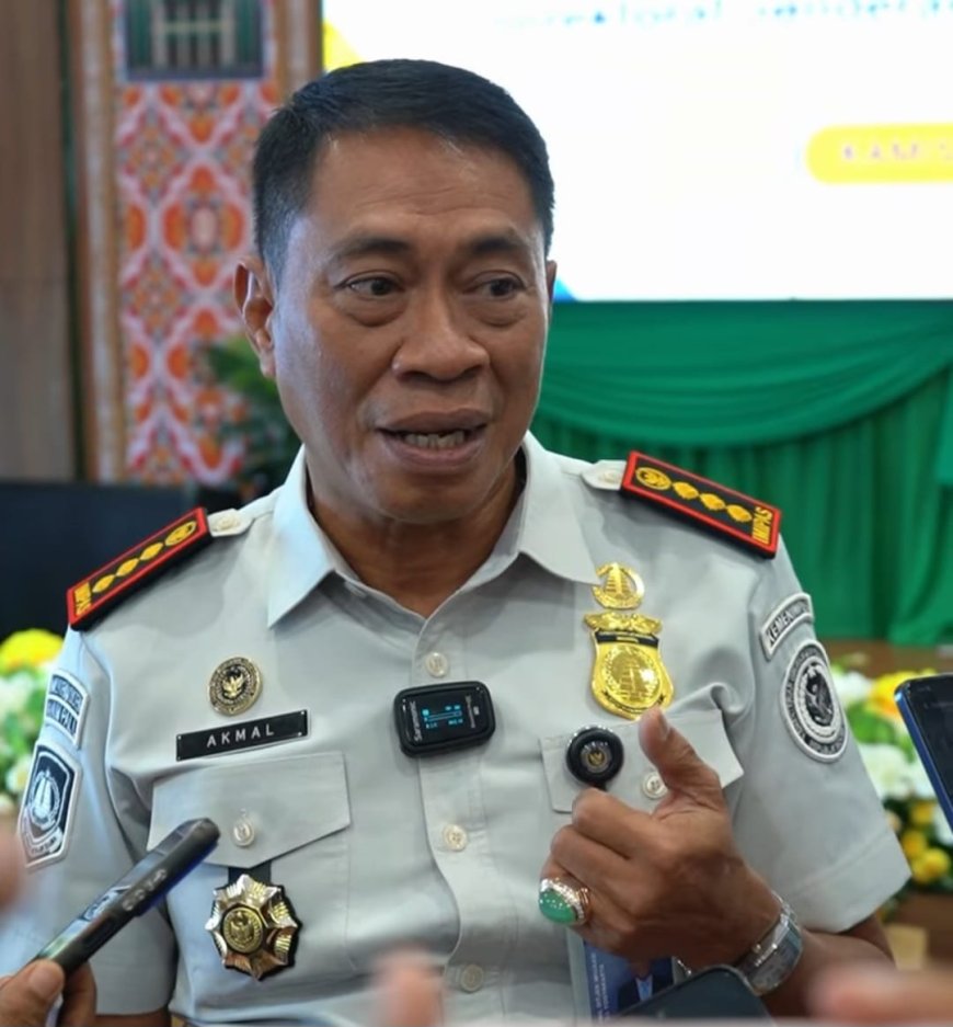 Hibah Perangkat Diharap Mendukung Pemeriksan Keimigrasian