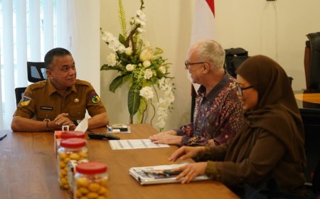 Temui Wali Kota, RELO Akan Latih Guru Berbahasa Inggris