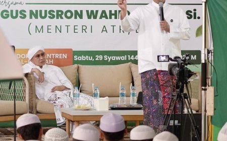 Berikan Motivasi, Menteri Nusron Ingin Santri Dikader sebagai Pelaksana Kebijakan di Bidang STEM