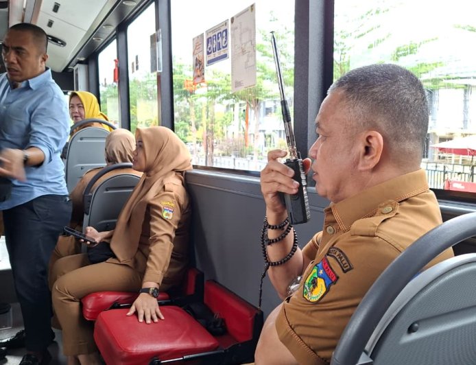ASN Pemkot Wajib Naik Bus, Wali Kota Pantau Langsung