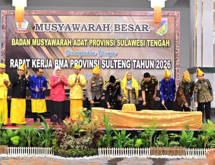 Wagub Sulteng Buka Mubes BMA 2026, Dorong Penguatan Lembaga Adat