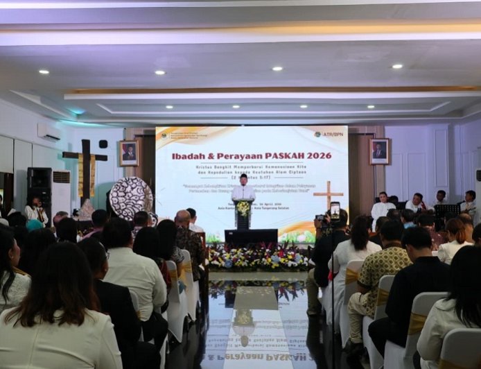 Hadiri Perayaan Paskah Kementerian ATR/BPN, Menteri Nusron: Paskah Membangun Semangat Kebangkitan Bangsa