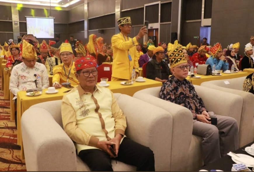 Wabup Poso Hadiri Silaturahmi Akbar Pemangku Adat