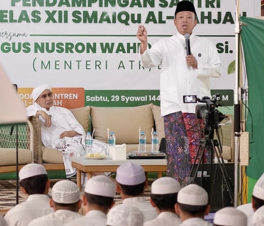 Berikan Motivasi, Menteri Nusron Ingin Santri Dikader sebagai Pelaksana Kebijakan di Bidang STEM