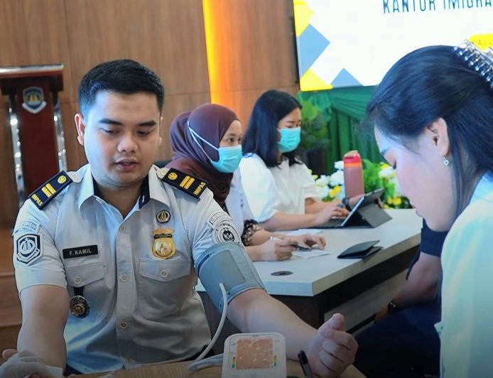 Imigrasi Palu Gandeng Puskesmas Pemeriksaan Kesehatan Gratis bagi Pegawai