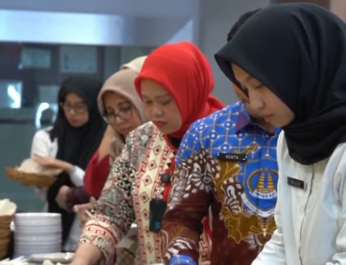 Pererat Silaturahmi Pasca-Iduladha, Pegawai Imigrasi Palu Halalbihalal