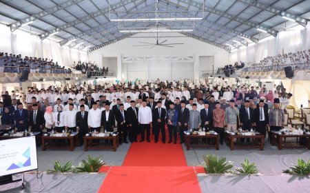 Serahkan Lebih dari 1.000 Sertipikat Tanah Wakaf dalam ICOP 2026, Menteri Nusron Minta Penerima Jadi Pionir Percepatan
