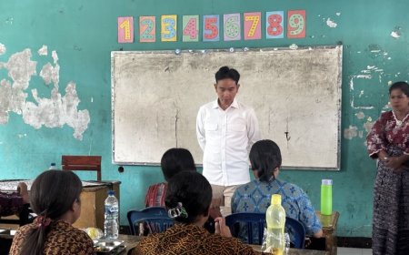 Wapres Tinjau MBG di Ende, Periksa Fasilitas Sekolah