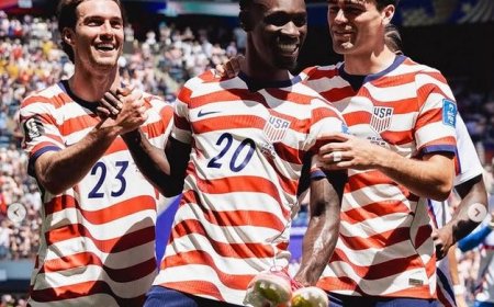 Kalahkan Australia 2-0, AS Pastikan Satu Tempat di Babak 32 Besar
