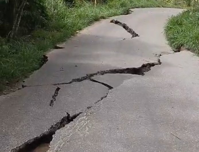 Gempa Magnitudo 6,7  Juga Menyebabkan Akses Jalan ke Napu Terputus