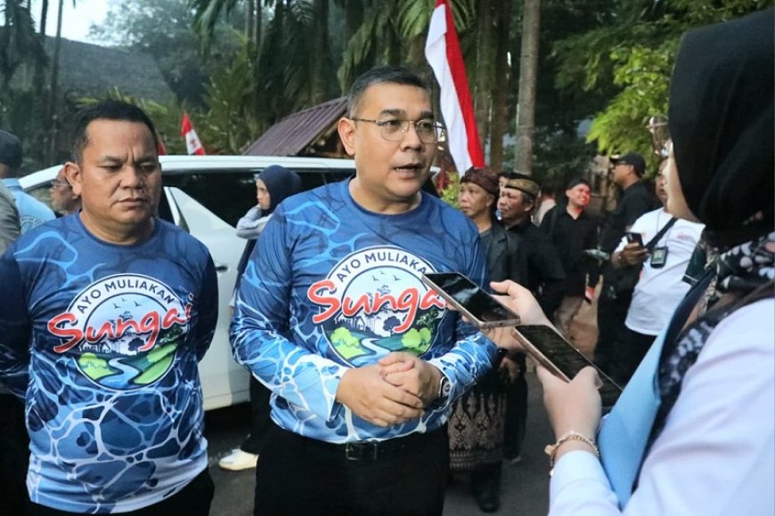 Hadiri Gerakan Nasional “AYO Muliakan Sungai”, Wamen Ossy: Memuliakan Sungai Berarti Memuliakan Negara