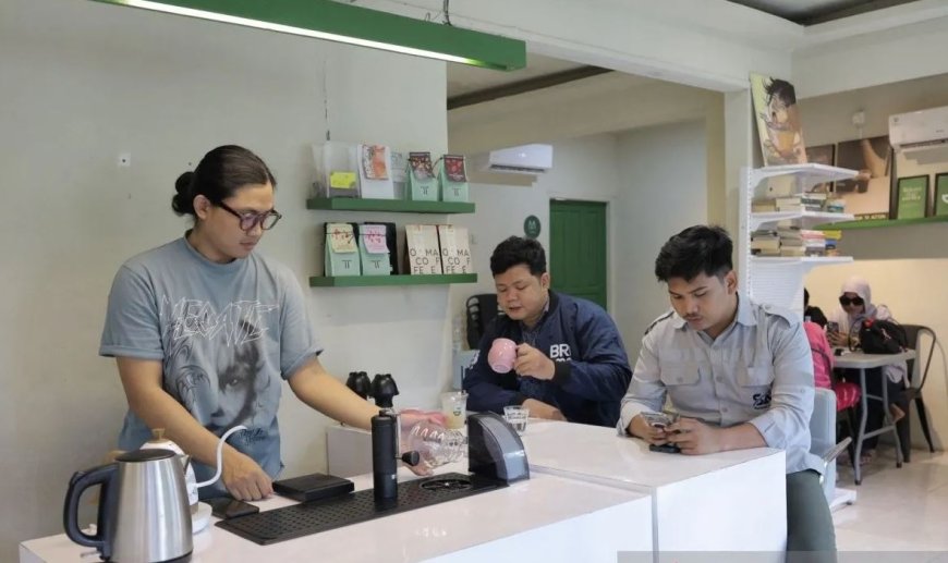 Kedai Kopi Tumbuh Pesat di Sekitar Kawasan IMIP di Bahodopi
