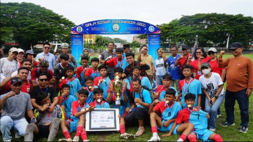 Wabup Poso Tutup GSI Tingkat SMP 2026: Rayon 6 Pattimura  Raih Juara Pertama