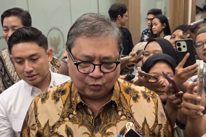 Pemerintah Tunda Penyaluran Insentif Sepeda Motor Listrik