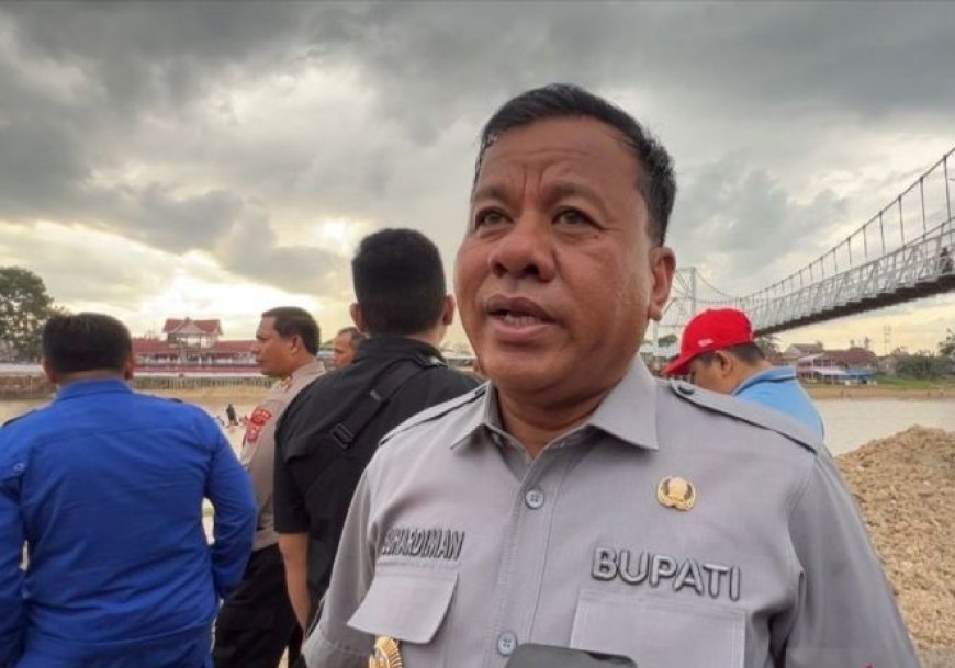 KPK Minta Bupati dan Sekda Kuansing Menyerahkan Diri