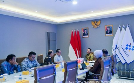 Wamenkomdigi Ungkap Dua Aspek Krusial Wujudkan AI Nasional Berdaulat