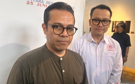 Wamenkomdigi: Humas Perlu Jadi Pusat Penegasan Informasi Era Digital