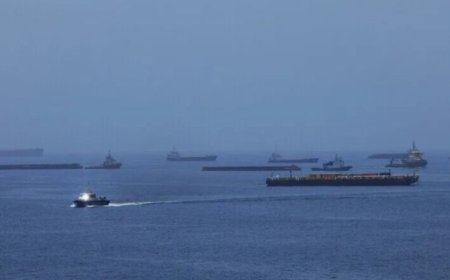 Trump: Tarif Lintas Selat Hormuz Batal, Diganti Investasi Arab ke AS