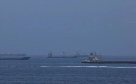 Iran Sebut Selat Hormuz Tetap Ditutup Hingga AS Terima Persyaratan