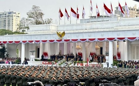 Presiden Prabowo Lantik 1.177 Perwira TNI-Polri di Istana Merdeka