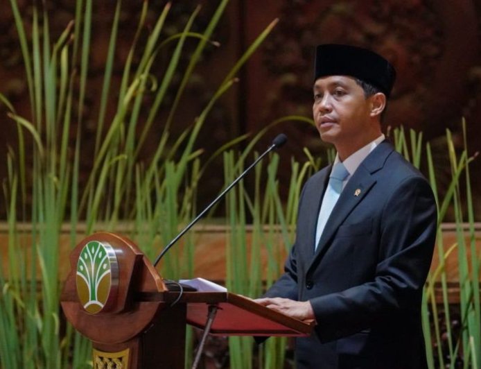 KPK Duga Uang Yang Dikembalikan Menhut Sejumlah 12.000 Dolar Singapura