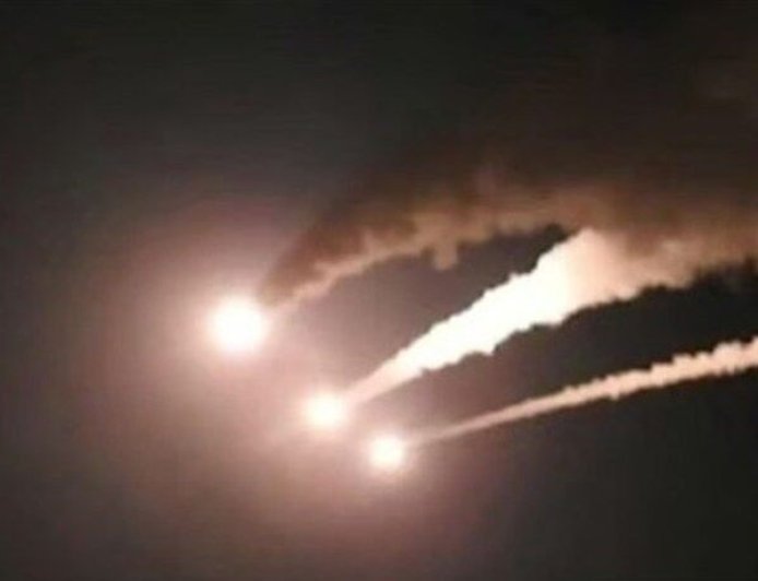 Iran Serang Tiga Pangkalan AS di Kuwait