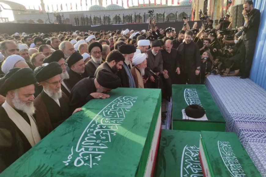 Shalat Jenazah di Masjid Jamkaran untuk Ali Khamenei