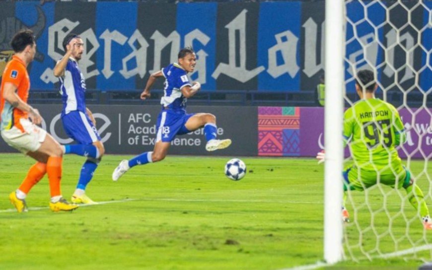 Sudah Latihan, Adam Alis Tegaskan Persib Bandung Siap Hadapi Piala Presiden 2026