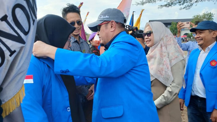 Buka PKKMB Untad, Rektor: Jangan Ada Perpeloncoan,  Mahasiswa Wajib Tanam Satu Pohon