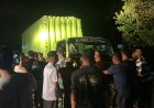 TNI Bantu Evakuasi Truk Ekspedisi Terbalik