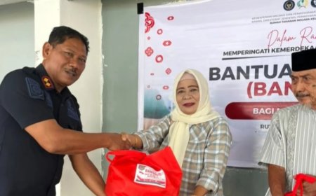 Semarak HUT Kemerdekaan Ke-81 RI , Rutan Poso Berikan Bantuan Sosial kepada Purna Bakti