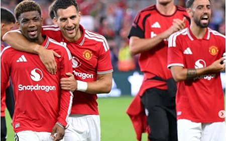 Pramusim: MU Kalahkan Leeds Lewat Adu Penalti di Dublin