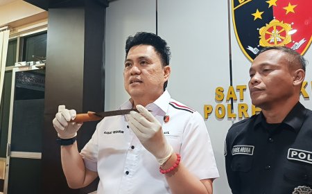 AK Dijerat Pasal Berlapis, Polisi Masih Dalami Motif