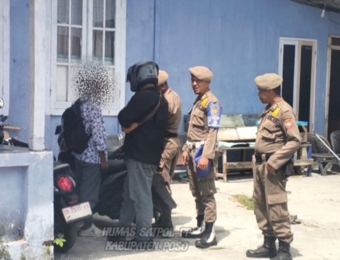 Satpol PP Poso Jaring Pelajar di Luar Sekolah
