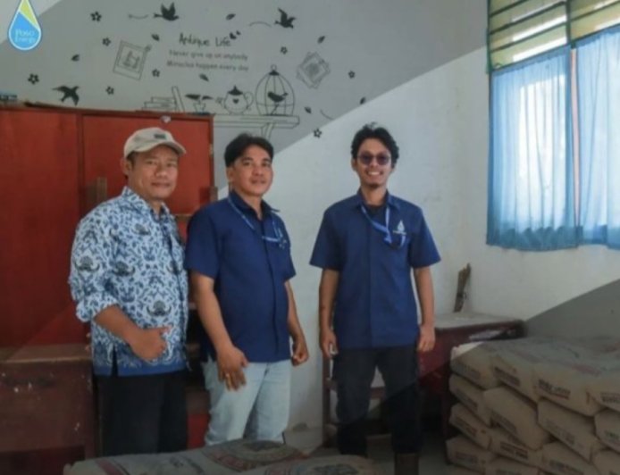 Poso Energy Bantu Sarana Olahraga SMP Negeri Toaro