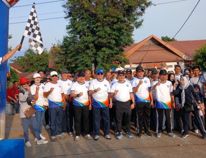 Rektor Gelorakan Semangat "KITA Untad"