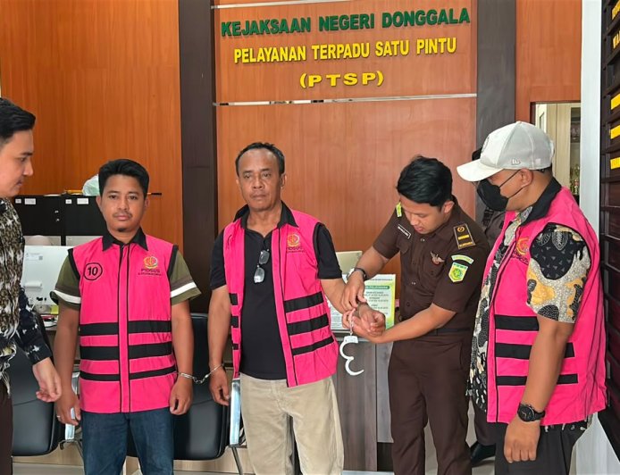 Kejari Donggala Tahan Tiga Tersangka Korupsi Jalan Desa