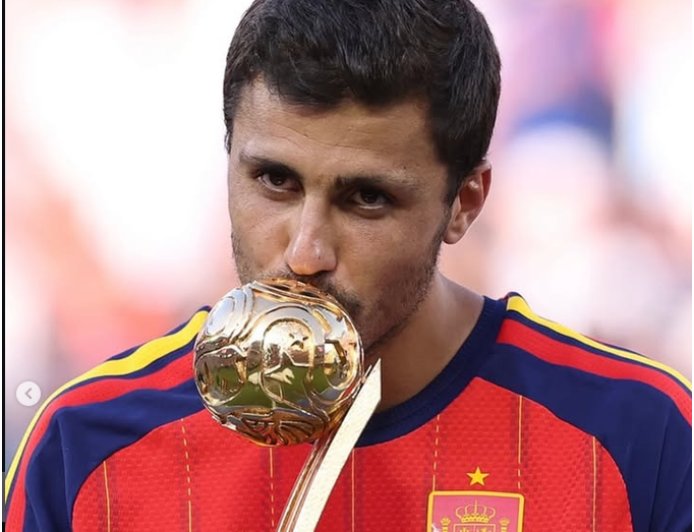Rodri Hernandez Segera Gabung Barcelona, Nilai Transfer Rp1,4 Triliun