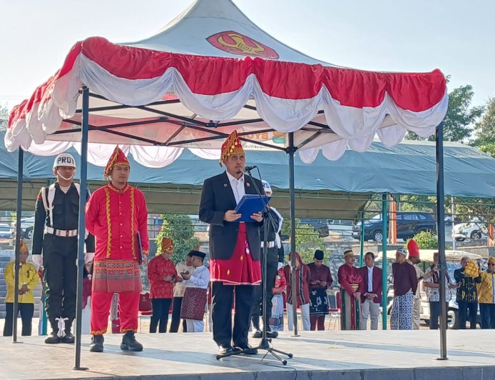 Upacara HUT ke-81 RI di Untad: Tegaskan Peran Perguruan Tinggi Menuju Indonesia Maju
