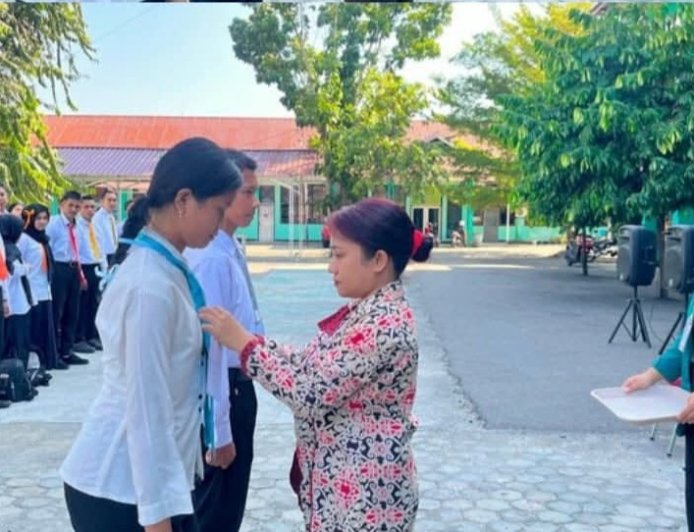 Rektor UNSIMAR Buka PKKMB Tahun Akademik 2026/2027