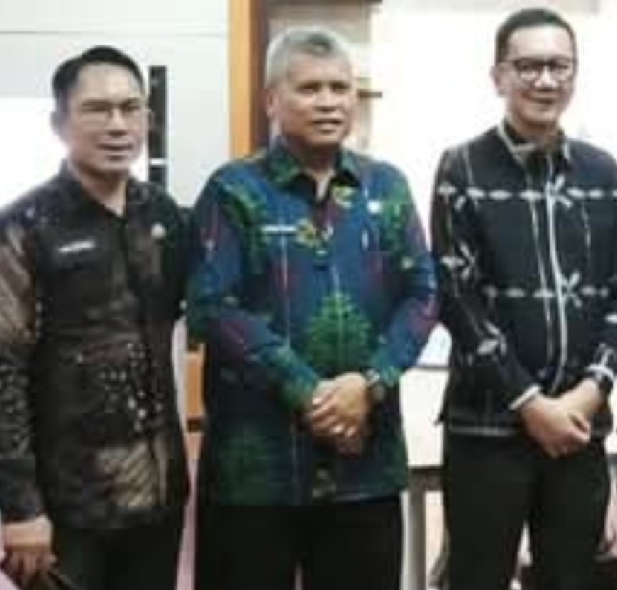 Pemkab Poso Koordinasikan Program Bantuan Pendidikan