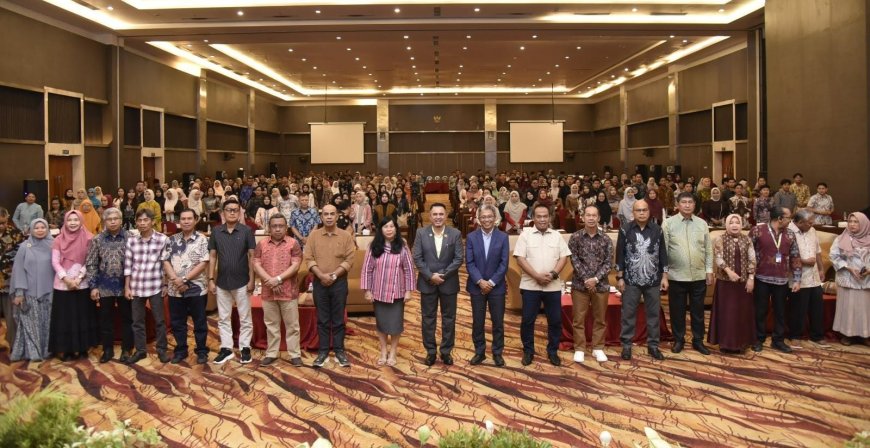 Rektor: Kuliah Pascasarjana Bukan Sekadar Mengejar Gelar