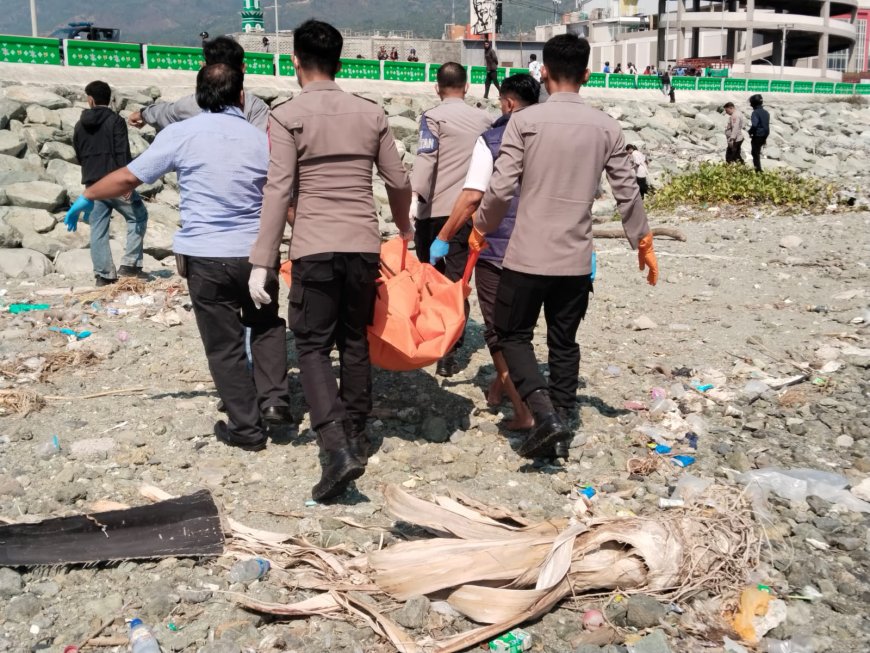Mayat Wanita Ditemukan saat Diserang Dua Buaya di Pantai Lere