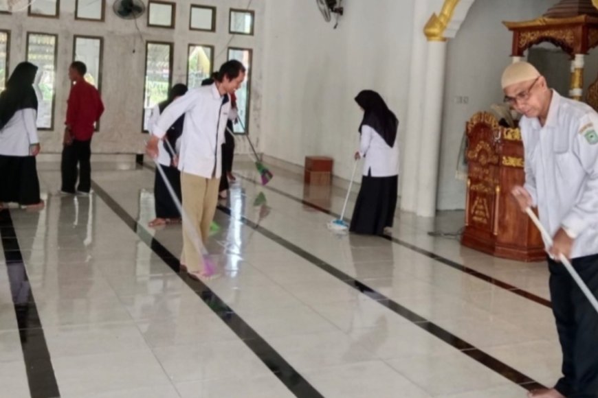 Tingkatkan Kenyamanan Rumah Ibadah, Kemenag Geber Mas di 15 Kecamatan