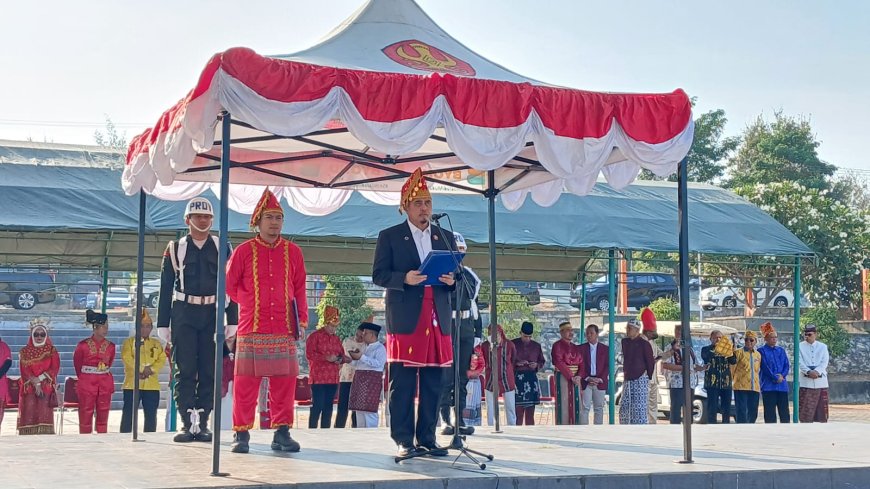 Upacara HUT ke-81 RI di Untad: Tegaskan Peran Perguruan Tinggi Menuju Indonesia Maju