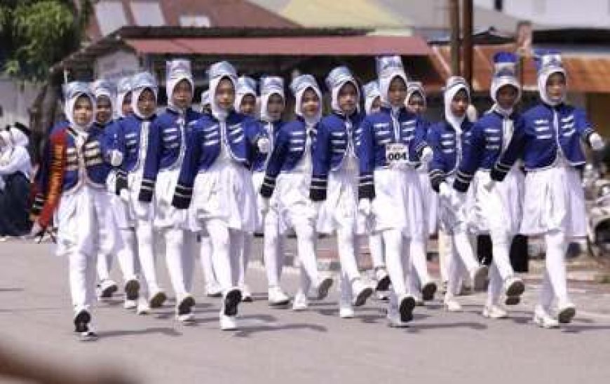 SMPN 1 Ampibabo Juara II Lomba Gerak Jalan Tingkat Kabupaten